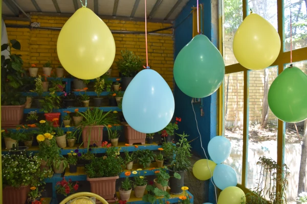 افتتاحیه کافه کتاب گلدان نمو در پردیس شهید باهنر 4