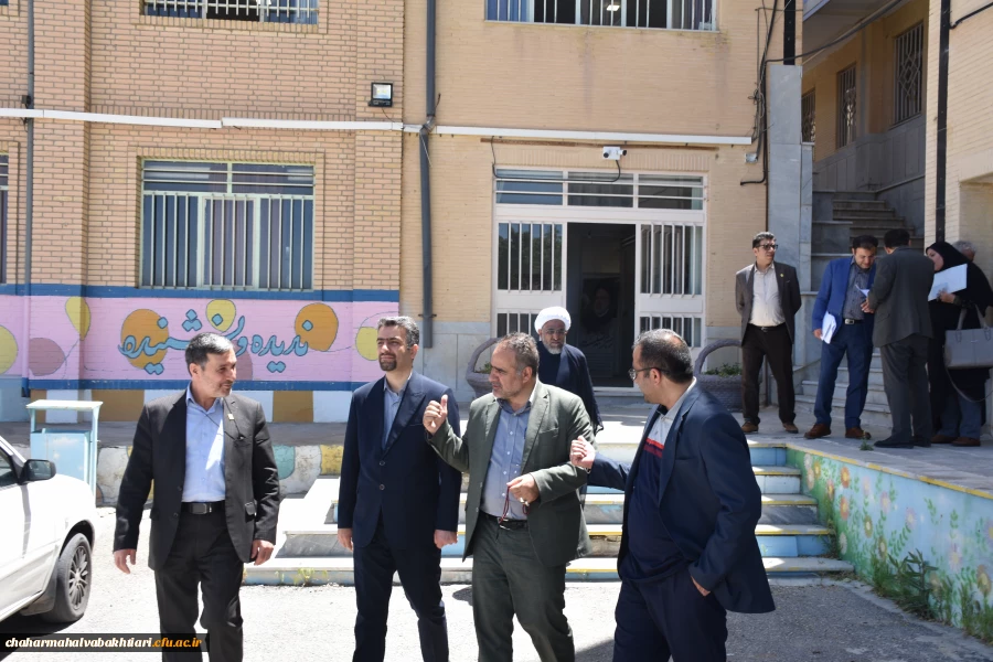 بررسی وضعیت کمی و کیفی پردیس های دانشگاه فرهنگیان استان چهارمحال و بختیاری  2