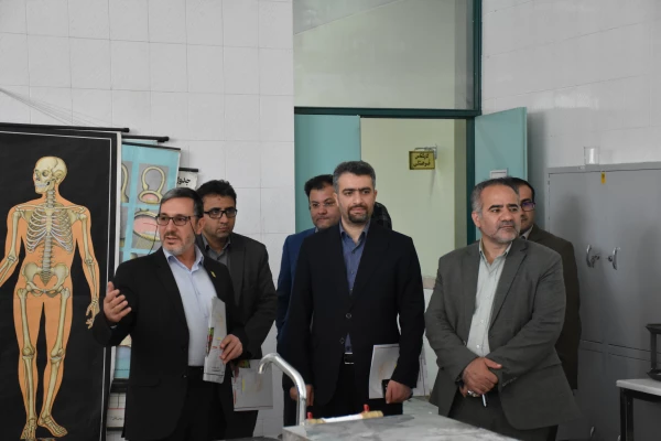 بررسی وضعیت کمی و کیفی پردیس های دانشگاه فرهنگیان استان چهارمحال و بختیاری  3