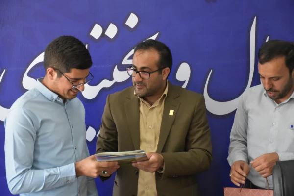 برگزاری مراسم تودیع و معارفه فرمانده حوزه بسیج دانشجویی  4