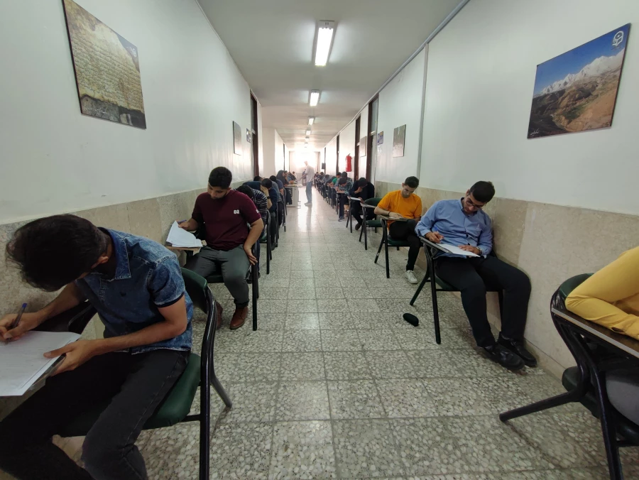 بازدید دکتر کاوه مدیریت امور پردیس های دانشگاه فرهنگیان استان از نحوه برگزاری امتحانات پایان ترم 5