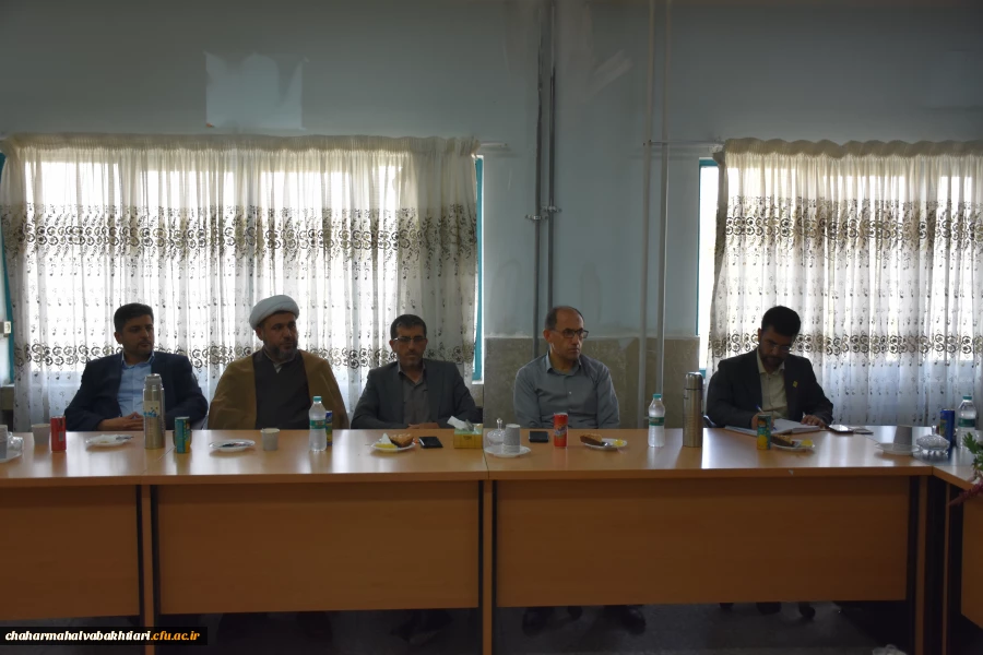 نشست صمیمی با اعضای هیئت علمی دانشگاه فرهنگیان استان 2