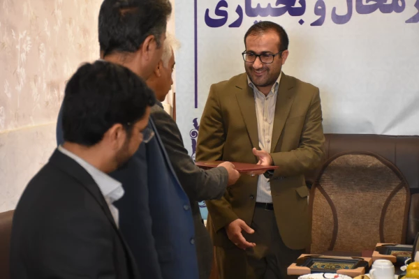 جلسه تکریم و معارفه سرپرست مدیریت امور پردیس های استان 6