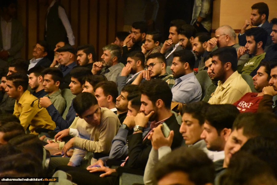 امروز دانشگاه ها به نام و یاد شهدا نیاز دارند 7