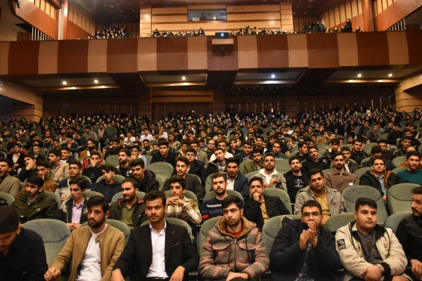 برگزاری مراسم بزرگ گرامیداشت روز دانشجو 10