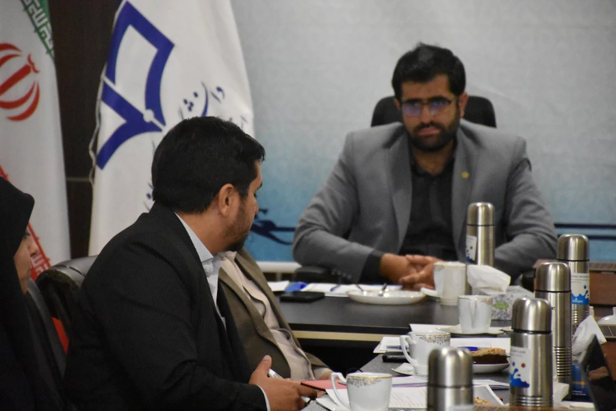 نشست ستاد شاهد و ایثارگر با حضور مسئولان دانشگاه فرهنگیان و بنیاد شهید چهارمحال و بختیاری برگزار شد 4