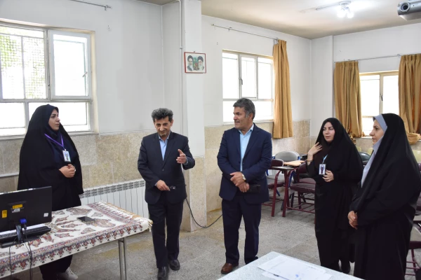 بازدید معاون استاندار از حوزه ارزیابی داوطلبان ورود به دانشگاه فرهنگیان دانشگاه استان چهارمحال و بختیاری  6