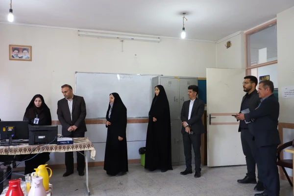 1708966fMVNng21t4laud7bT