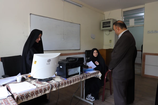 1708978f2E6eZ4yPt8vgKVpN