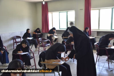 بازدید سرپرست دانشگاه فرهنگیان چهارمحال و بختیاری از روند برگزاری آزمون های پایان ترم