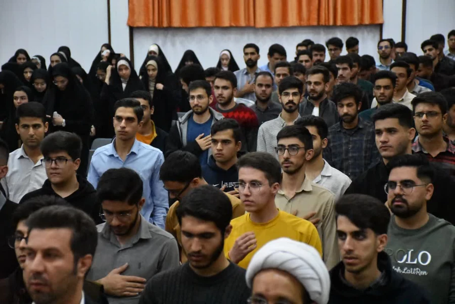 برگزاری نشست فرهنگی و تحلیلی با حضور اساتید برجسته در دانشگاه فرهنگیان استان چهارمحال و بختیاری 5