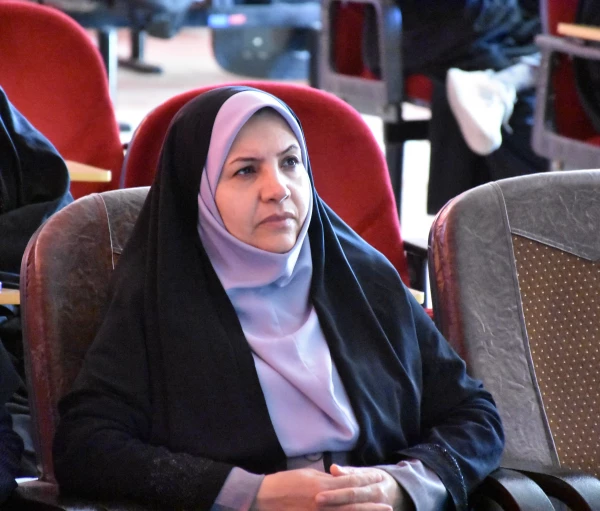 آیین استقبال از نودانشجومعلمان دانشگاه فرهنگیان چهارمحال و بختیاری همزمان با سراسر کشور 
 2