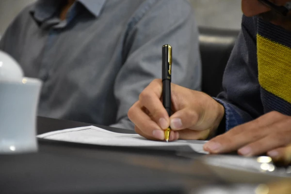 نشست صمیمی رئیس دانشگاه فرهنگیان استان با اعضای شورای صنفی دانشجویان
 8