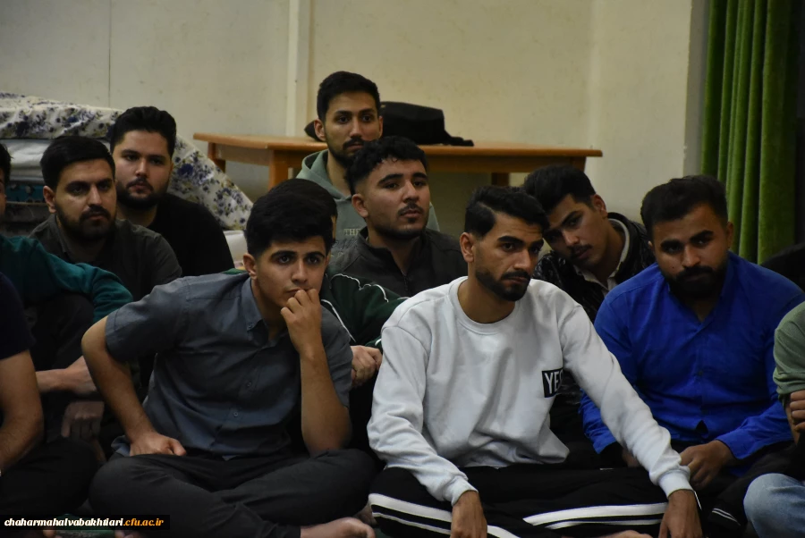 دیدار صمیمی رییس دانشگاه فرهنگیان استان با دانشجویان پردیس بحرالعلوم شهرکرد