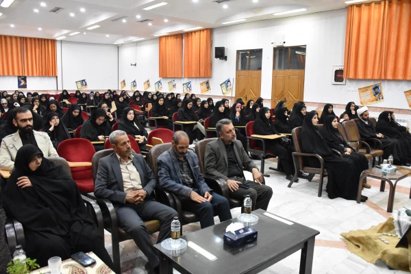 عطر ایثار  و شهادت در پردیس شهید باهنر شهرکرد 2