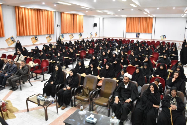 عطر ایثار  و شهادت در پردیس شهید باهنر شهرکرد 3