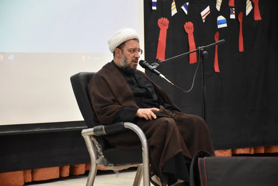 عطر ایثار  و شهادت در پردیس شهید باهنر شهرکرد 4