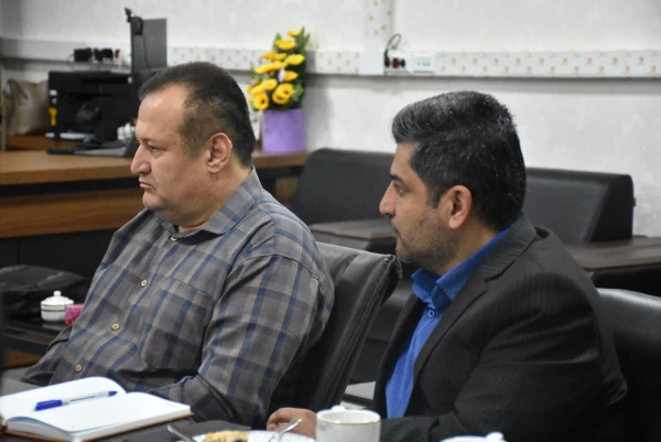 کتاب و کتابخوانی؛ اساس توسعه علمی و فرهنگی جامعه
 13