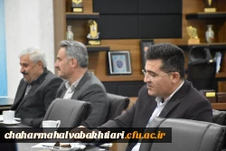 کتاب و کتابخوانی؛ اساس توسعه علمی و فرهنگی جامعه
 14