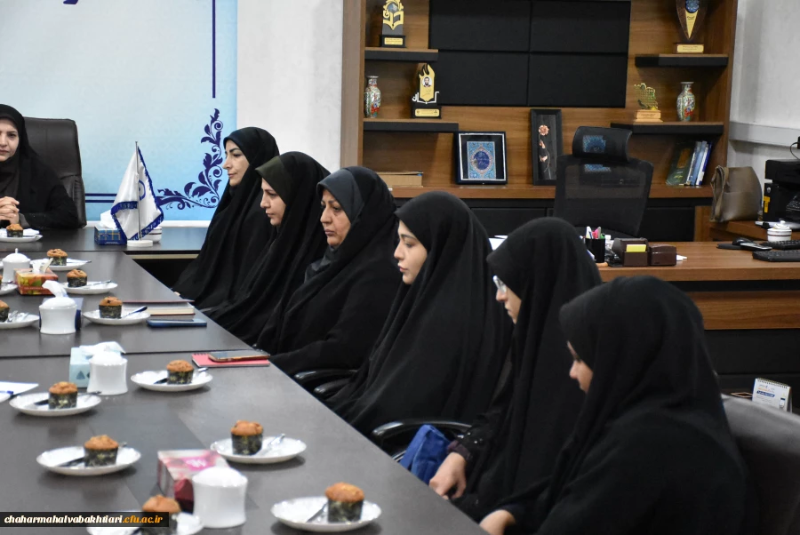 درخشش نخبگان دانشگاه فرهنگیان استان در جشنواره های کشوری؛تقدیر از ستارگان علمی و فرهنگی دانشگاه
 7