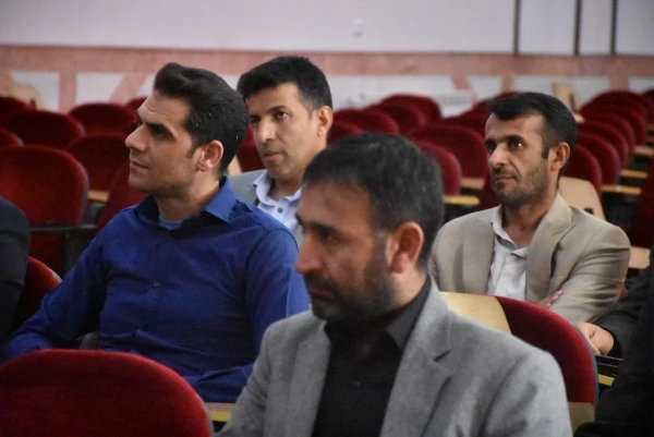 تقویت جایگاه معلمان و دانشگاه فرهنگیان در مسیر تربیت نسل آینده کشور 8