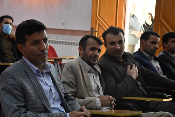 تقویت جایگاه معلمان و دانشگاه فرهنگیان در مسیر تربیت نسل آینده کشور 13