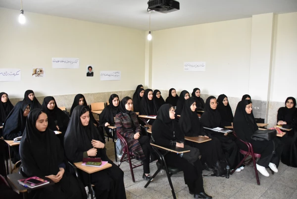 بازدید معاون سیاسی،امنیتی و اجتماعی استاندار و مدیر کل دفتر سیاسی،انتخابات و تقسیمات کشوری استانداری از مرکز میرداماد 7