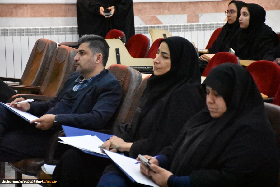 روز نخست مسابقات مناظره دانشجویی دانشگاه فرهنیگان استان 