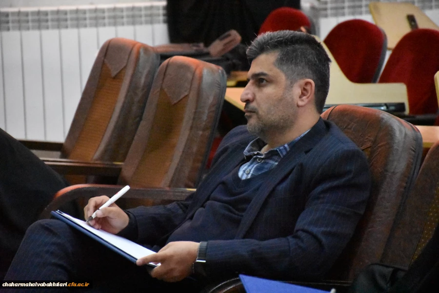 روز نخست مسابقات مناظره دانشجویی دانشگاه فرهنیگان استان 