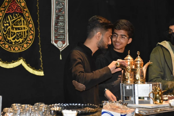 برپایی موکب عزای فاطمی در دانشگاه فرهنگیان استان  4