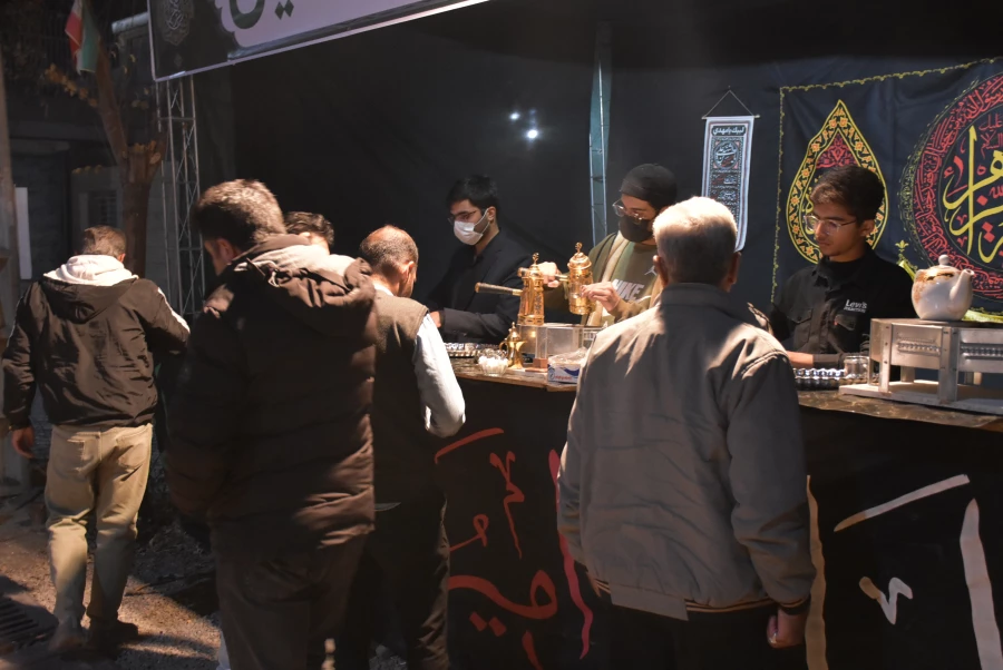 برپایی موکب عزای فاطمی در دانشگاه فرهنگیان استان  18