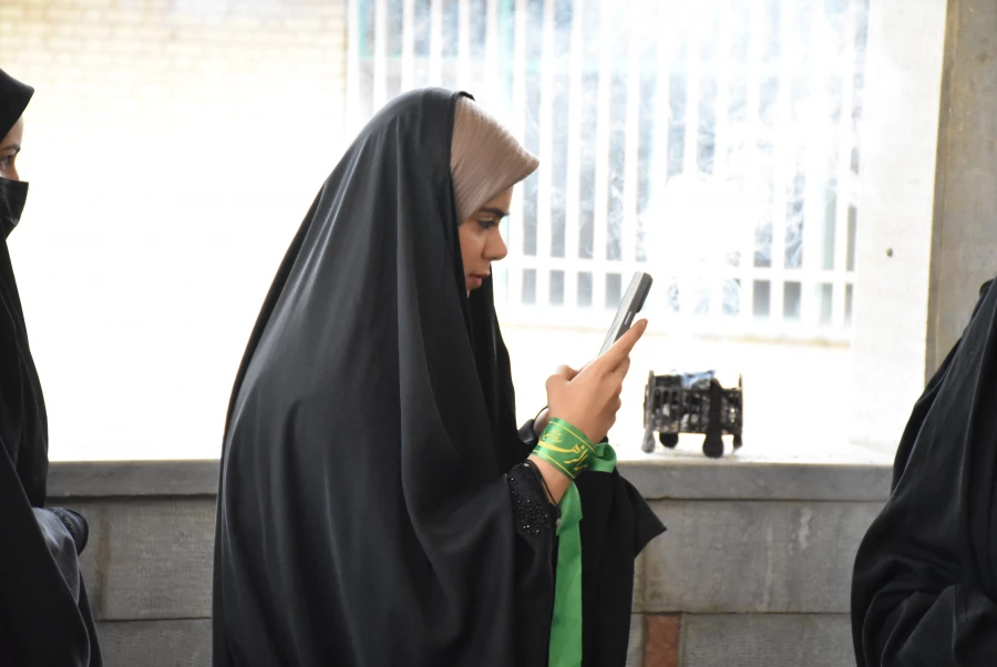 آرامشِ آسمانی در آغوشِ دانشگاه فرهنگیان؛ لحظه ای که یک شهید گمنام دل های دانشجویان را به تپش انداخت 10