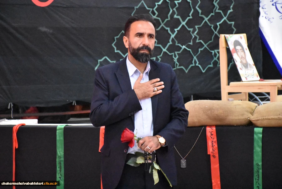 آرامشِ آسمانی در آغوشِ دانشگاه فرهنگیان؛ لحظه ای که یک شهید گمنام دل های دانشجویان را به تپش انداخت
