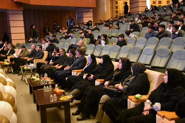 گرامیداشت روز دانشجو در دانشگاه فرهنگیان استان چهارمحال و بختیاری  15