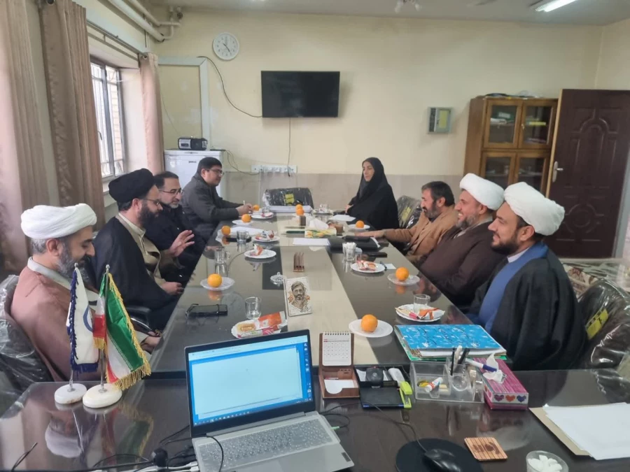 مراسم تکریم و معارفه مدیر گروه معارف و الهیات دانشگاه فرهنگیان استان چهارمحال و بختیاری 4