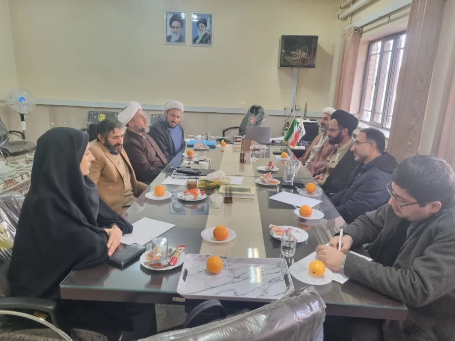 مراسم تکریم و معارفه مدیر گروه معارف و الهیات دانشگاه فرهنگیان استان چهارمحال و بختیاری 5