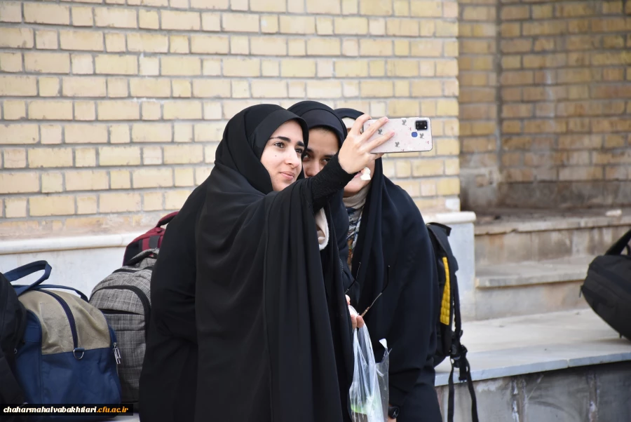 قدم در راه شهیدان؛ دانشجومعلمان دانشگاه فرهنگیان به مناسبت ششمین سالگرد شهادت حاج قاسم سلیمانی، راهی راه عشق و ایثار شدند 3