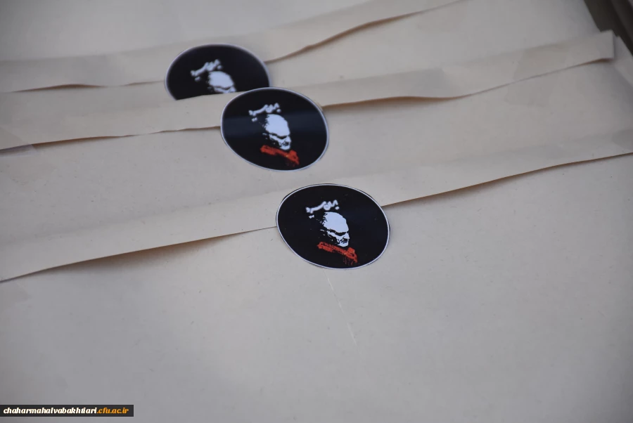 قدم در راه شهیدان؛ دانشجومعلمان دانشگاه فرهنگیان به مناسبت ششمین سالگرد شهادت حاج قاسم سلیمانی، راهی راه عشق و ایثار شدند 8