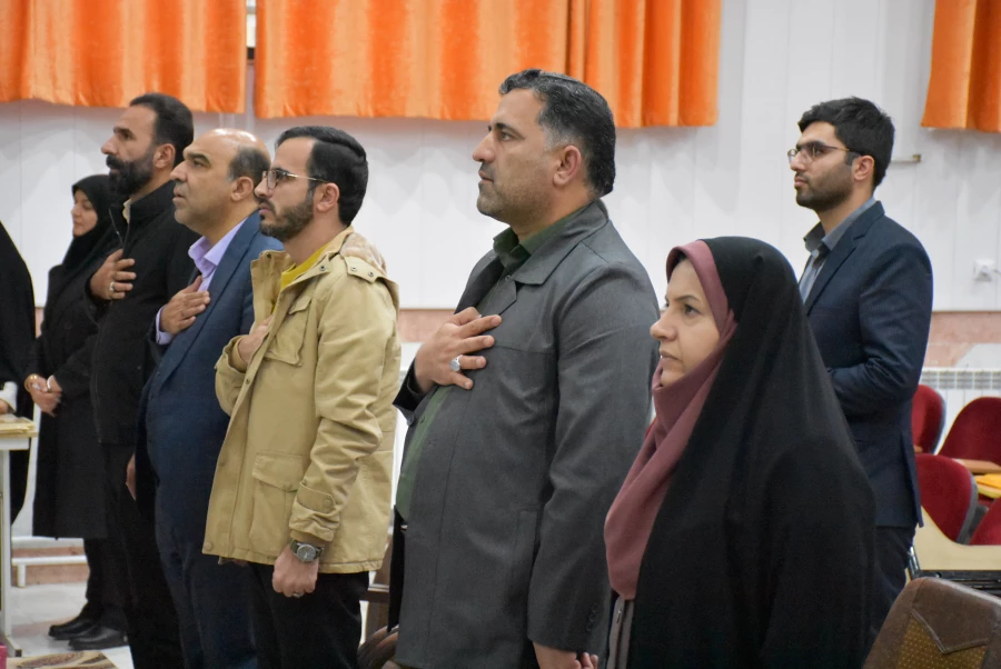 مقام های اول و دوم مناظرات دانشجویی استان سهم دانشگاه فرهنگیان شد 26