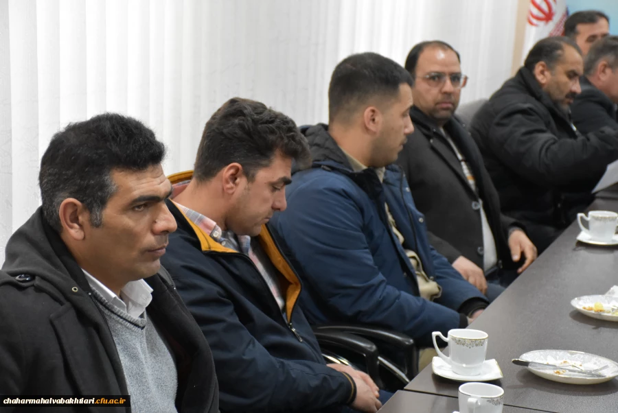 برگزاری نشست صمیمی سرپرست مدیریت دانشگاه فرهنگیان استان با کارکنان آشپزخانه