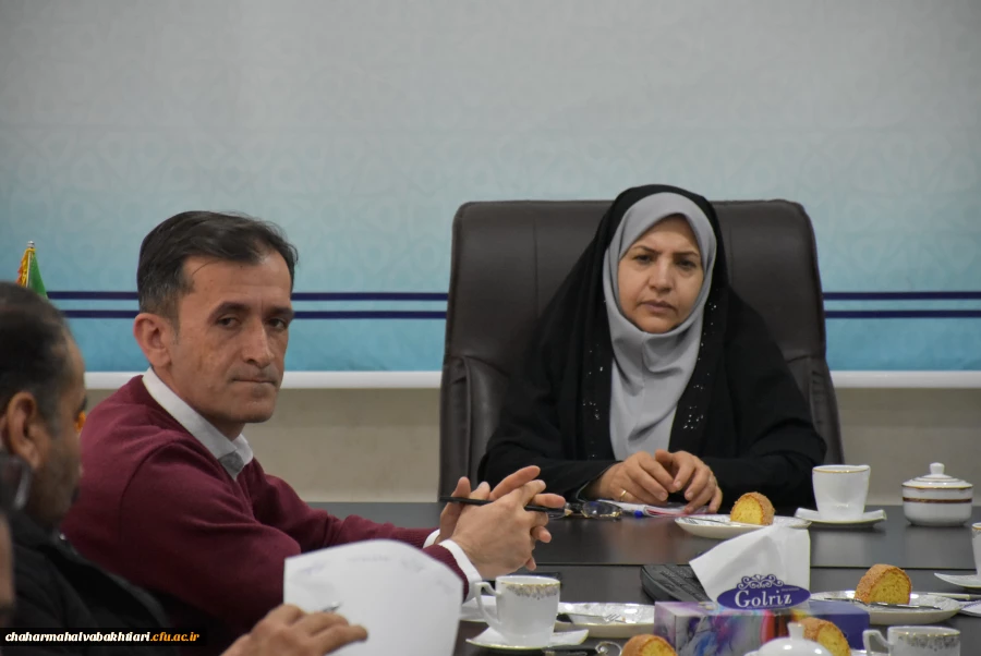 برگزاری نشست صمیمی سرپرست مدیریت دانشگاه فرهنگیان استان با کارکنان آشپزخانه