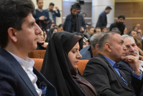 تصاویری از دیدار سرپرست مدیریت دانشگاه فرهنگیان و حمعی از کارمندان و دانشجو معلمان با وزیر آموزش و پرورش  4