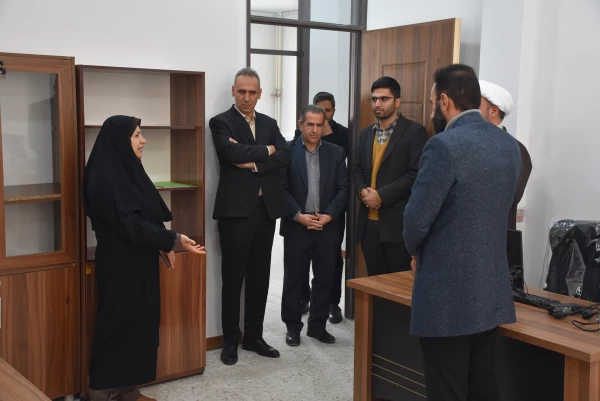 آیین افتتاحیه دفاتر اعضای هیات علمی دانشکده علوم انسانی دانشگاه فرهنگیان استان با حضور سرپرست مدیریت دانشگاه برگزار شد
 17