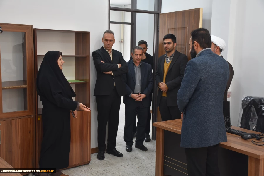 آیین افتتاحیه دفاتر اعضای هیات علمی دانشکده علوم انسانی دانشگاه فرهنگیان استان با حضور سرپرست مدیریت دانشگاه برگزار شد
 17