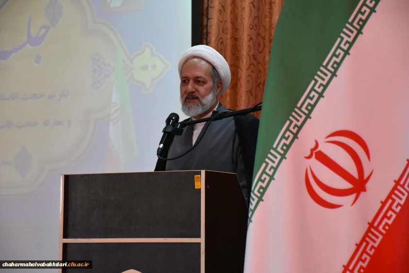 مسئول نهاد نمایندگی مقام معظم رهبری در دانشگاه فرهنگیان کشور:

فروتنی و مردم داری؛ دو رکن اساسی در مسئولیت های دینی و مدیریتی