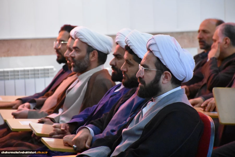 تصاویری از آیین تکریم و معارفه مسئول نهاد نمایندگی رهبری در دانشگاه فرهنگیان استان چهارمحال و بختیاری 