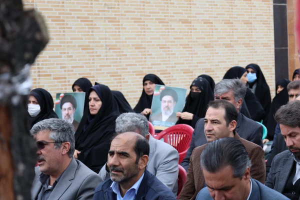 اجتماع بزرگ دانشگاهیان در گرامیداشت یاد و خاطره رهبر شهید و بیعت با سومین رهبر انقلاب  7