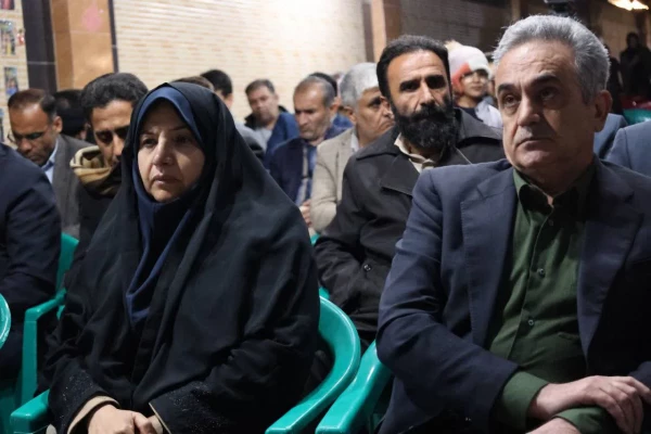 تصاویری از اجتماع دانشگاهیان به مناسبت چهلمین روز شهادت رهبر شهید 6