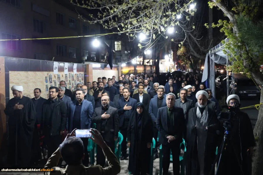 تصاویری از اجتماع دانشگاهیان به مناسبت چهلمین روز شهادت رهبر شهید 10