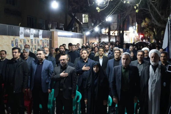تصاویری از اجتماع دانشگاهیان به مناسبت چهلمین روز شهادت رهبر شهید 12